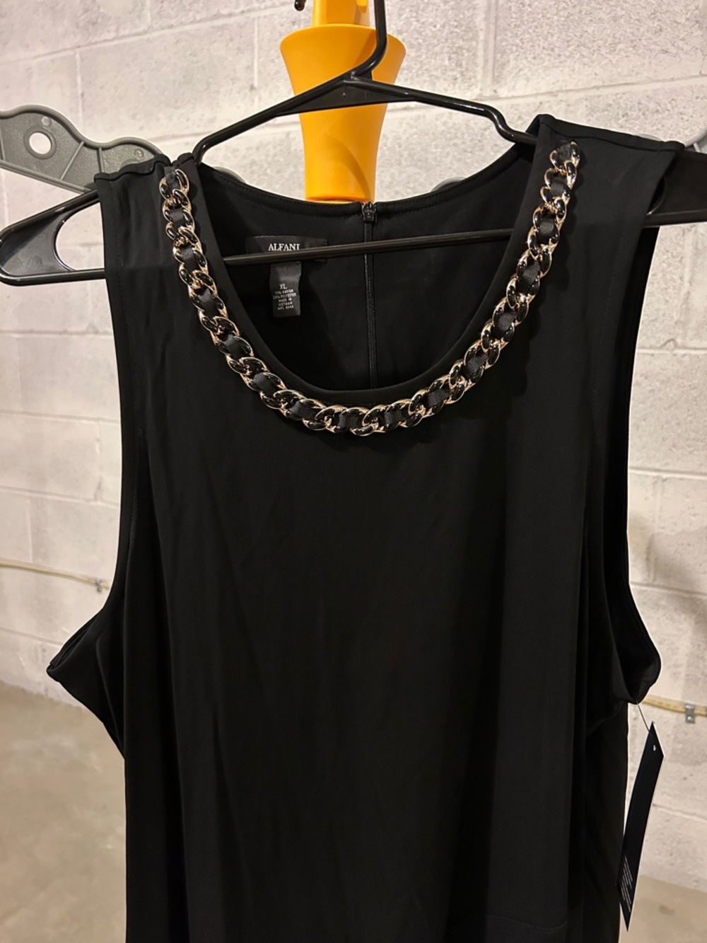 NWT Alfani Top
